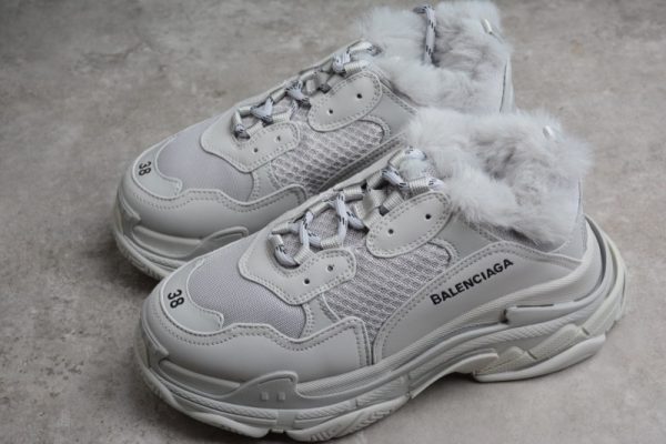 Ba***ci*ga Track Trainers 2021 Black 668562-W3CQ5-1210(SP batch) - Image 4