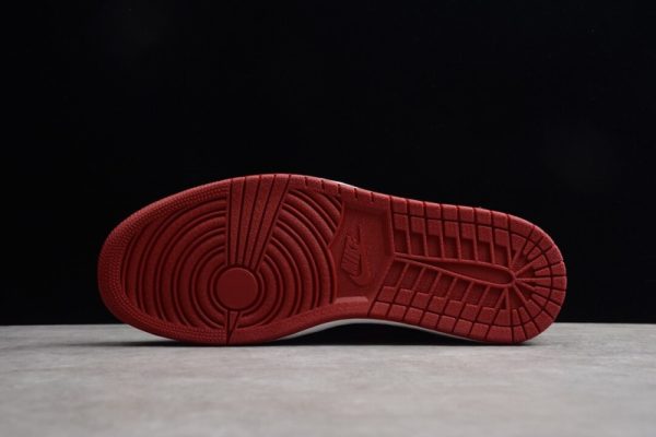 Jordan 1 Retro Bred  Banned  (2016) (SP batch)555088-001 - Image 4