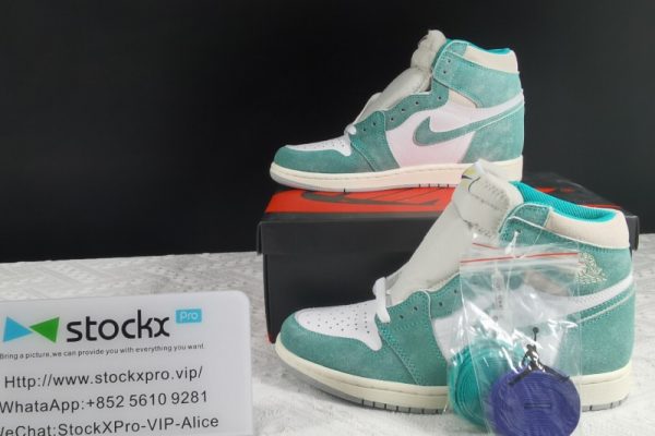 Air Jordan 1 High OG  Turbo Green   555088-311 - Image 2