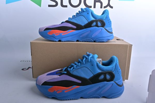 Yeezy Boost 700 Hi-Res Blue(SP batch) HP6674