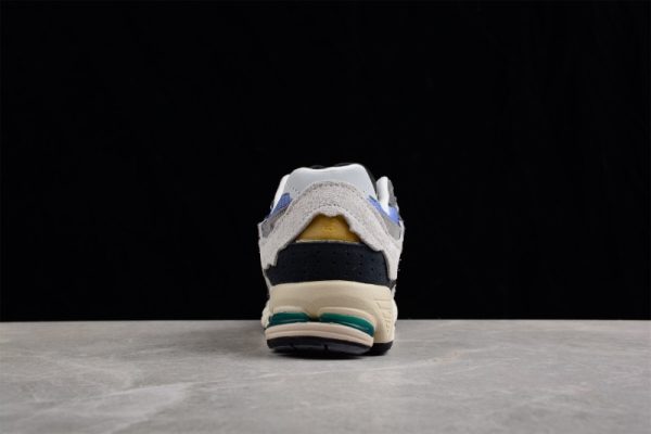 New Balance 2002 M2002RDC - Image 5