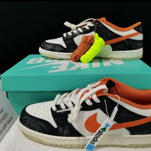Nike Dunk Low PRM Halloween (2021)  DD3357-100 (SP batch)