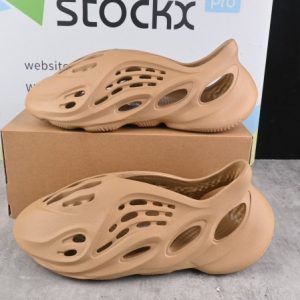 (Free Shipping) adidas Yeezy Foam RNNR Ochre GW3354