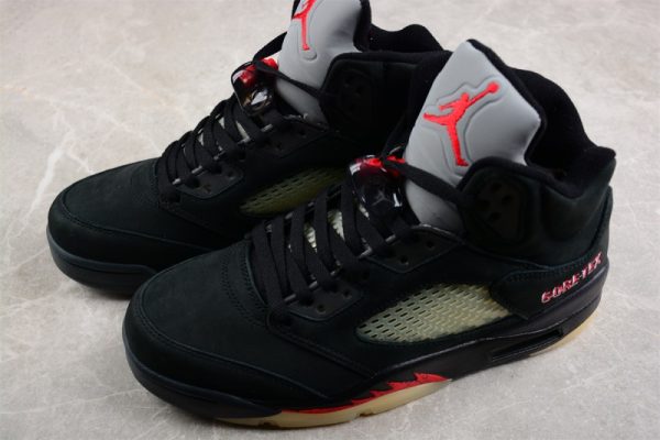 Jordan 5 Retro Gore-Tex Off-Noir DR0092-001 - Image 4