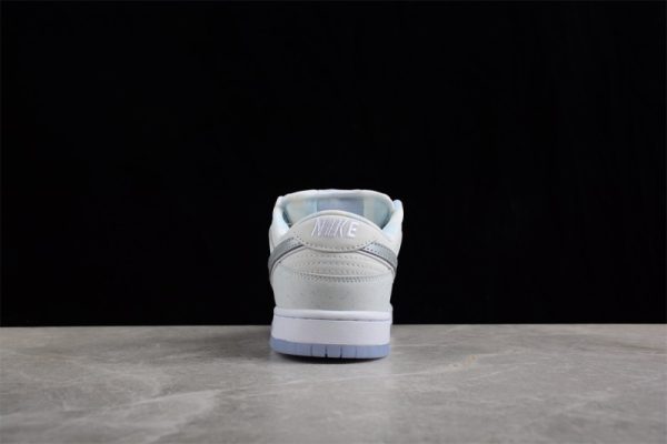 Nike SB Dunk Low White Lobster (Friends and Family)(SP batch)FD8776-100 - Image 3