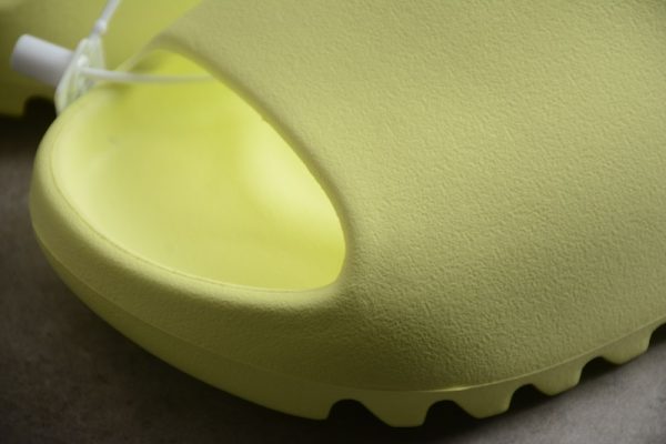 (Free Shipping)adidas Yeezy Slide Glow Green (2022) HQ6447 - Image 3