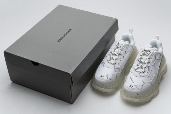 Ba***ci*ga Triple S Letter White 524039 W09E1 2021(SP Batch) - Image 4