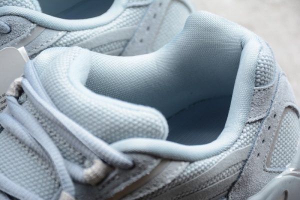 adidas Yeezy Boost 700 V2 Hospital Blue(SP batch) FV8424 - Image 5