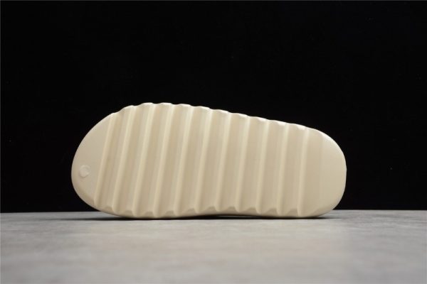 (Free Shipping) Yeezy Slide Bone FW6345 - Image 4