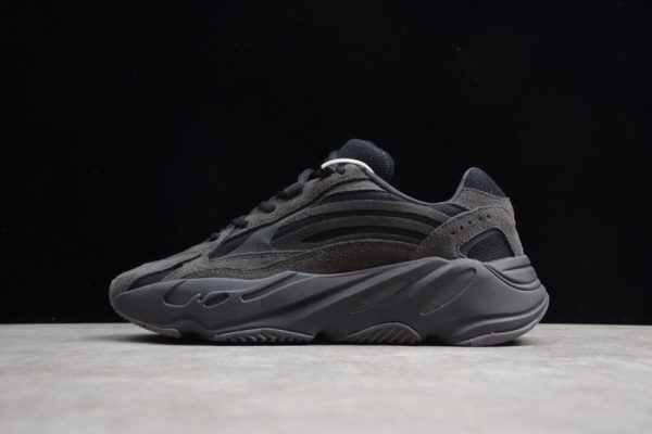 adidas Yeezy Boost 700 Utility Black(SP batch) FV5304 - Image 2