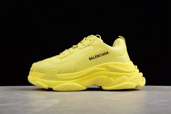 Ba***ci*ga Triple S W1FB62308(SP batch)