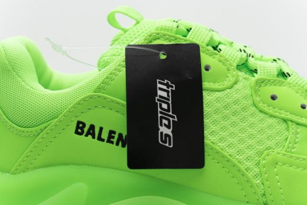 Ba***ci*ga Triple S Fluorescent Green 544351 W09O1 3802(SP batch) - Image 2