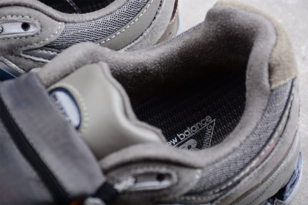 New Balance 2002R 'Pouch - Castle Grey' M2002RVA - Image 2