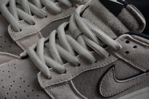 Otomo Katsuhiro x Nike SB Dunk Low Steamboy OST Dark LF0039-006 - Image 3