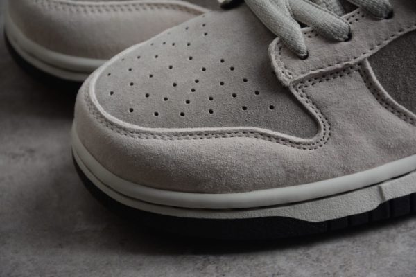 Otomo Katsuhiro x Nike SB Dunk Low Steamboy OST Dark LF0039-006 - Image 4