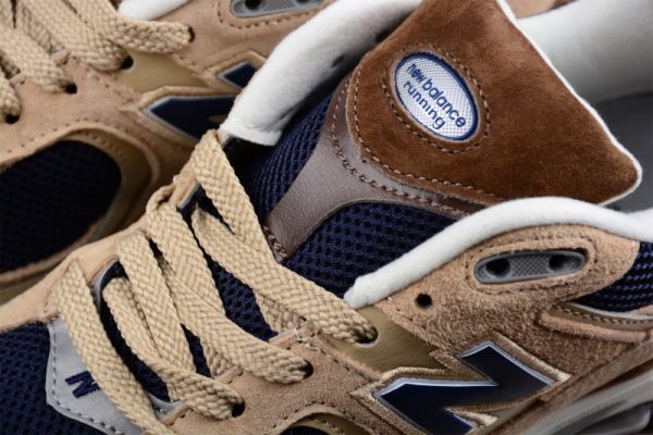 New Balance 2002R Beige Navy Blue ML2002R5 - Image 2