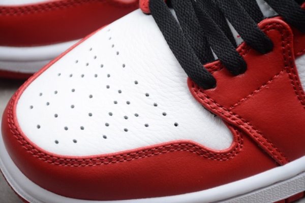 Jordan 1 Mid Chicago (2020) 554724-173 - Image 3
