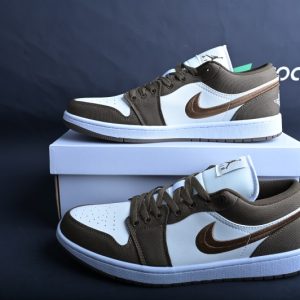 Jordan 1 Low SE Light Olive (W) DV0426-301