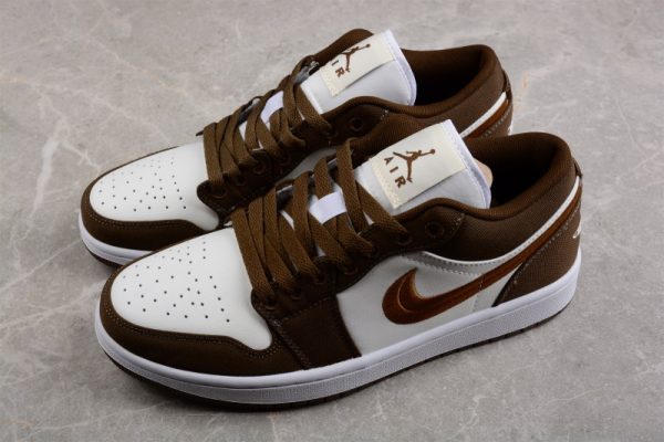 Jordan 1 Low SE Light Olive (W) DV0426-301 - Image 5