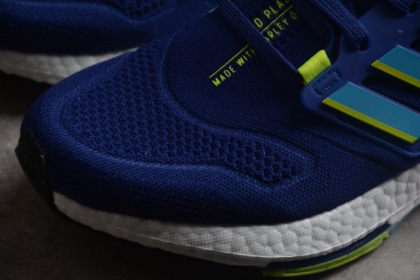 adidas Ultra Boost 22 Legacy Indigo Sky Solar Yellow GX9333 - Image 3