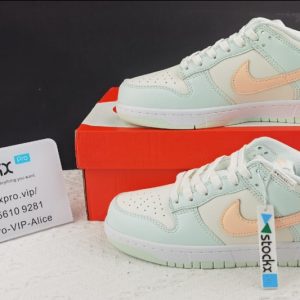 Nike Dunk Low Barely Green (W) DD1503-104