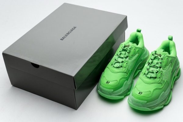 Ba***ci*ga Triple S Fluo Green 544351 W09OL 3801(SP batch) - Image 4