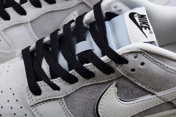 Otomo Katsuhiro x Nike SB Dunk Low  Steamboy OST  CV0820-508 - Image 2