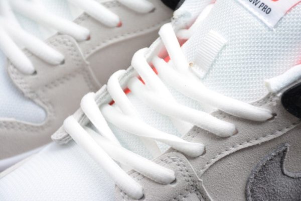Nike SB Dunk Low Infrared Orange Label CD2563-004 - Image 2
