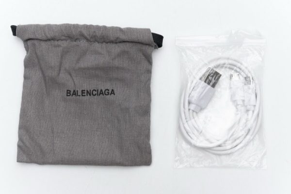 Ba***ci*ga Tess S.Grey 555032 W1GB7 1214 SP version - Image 3