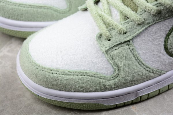 Nike Dunk Low SE Fleece Pack Honeydew DQ7579-300 - Image 3