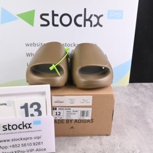 (Free Shipping)adidas Yeezy Slide Pure (Restock Pair) GW1934