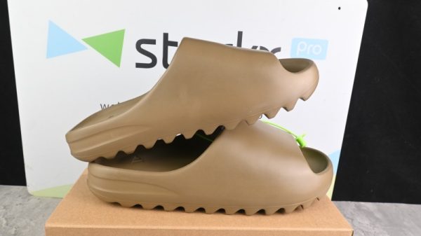 (Free Shipping)adidas Yeezy Slide Pure (Restock Pair) GW1934 - Image 4