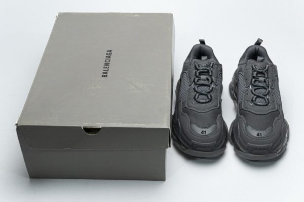 Ba***ci*ga Triple S Dark Grey 541624 W2GA1 1601(SP Batch) - Image 4