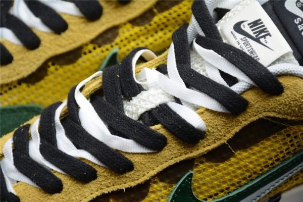 Sacai x Nike regasus vaporrly SP yellow/green/black/white BV0073-103 - Image 5