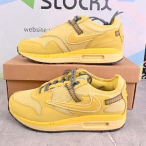 Travis scott x Nike air max 1  wheatlemon (SP Batch) D09392-700