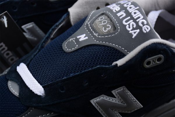 New Balance 993 Kith Navy (Standard Width) MR993NV - Image 2