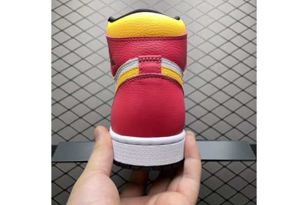 Jordan 1 Retro High OG Light Fusion Red  555088-603 - Image 2