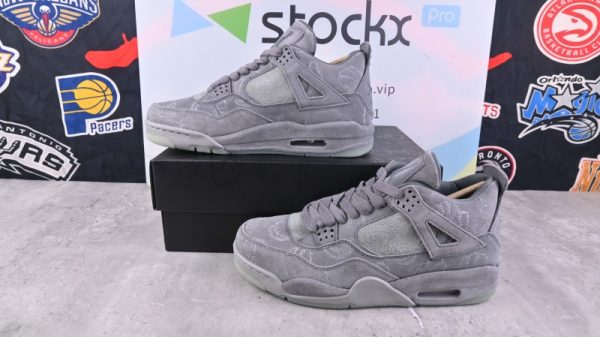 Jordan 4 Retro Kaws(SP batch) 930155-003