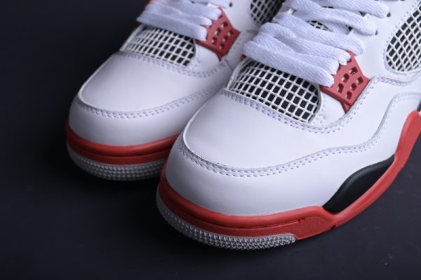 Jordan 4 Retro Fire Red (2020) DC7770-160 - Image 4