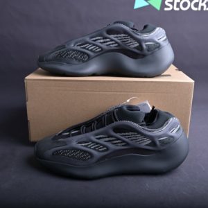 adidas Yeezy 700 V3 Alvah H67799
