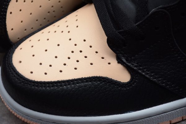 Jordan 1 Retro High Black Crimson Tint (GS) 575441-081 - Image 3
