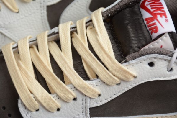 Travis Scott x Air Jordan 1   Reverse Mocha(Retail Batch) DM7866-162 - Image 4