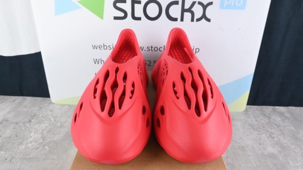 (Free Shipping) adidas Yeezy Foam RNNR Vermillion GW3355 - Image 3