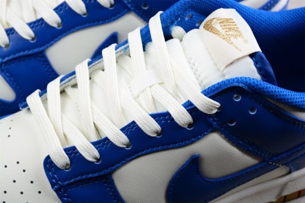 Nike Dunk Low Kansas City Royals FB7173-141 - Image 3