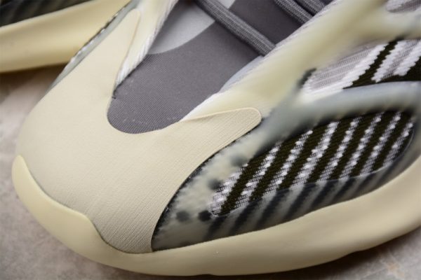 adidas Yeezy 700 V3(SP batch) ID1674 - Image 3
