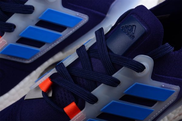 adidas Ultra Boost 22 Legacy Indigo Turbo GX3061 - Image 2