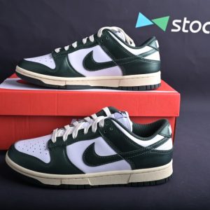 Nike Dunk Low Vintage Green (W)(SP batch)DQ8580-100