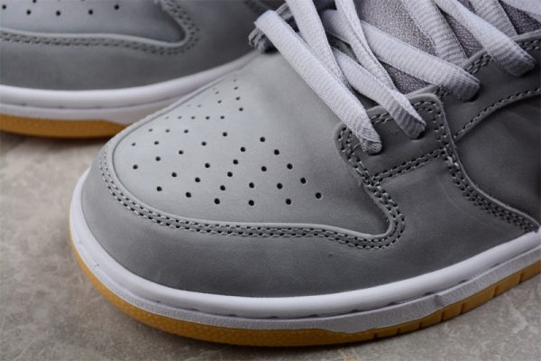 Nike SB Dunk Low Pro ISO Orange Label Wolf Grey Gum DV5464-001 - Image 4