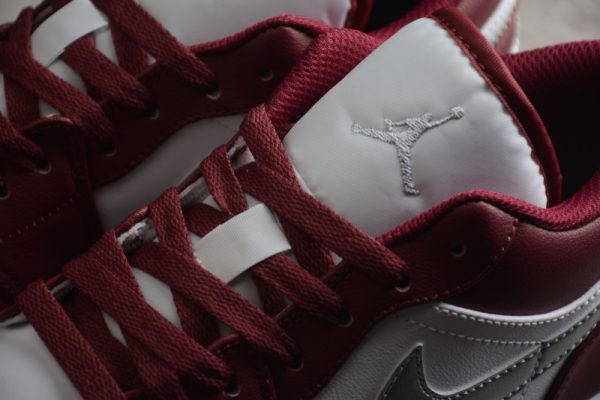 Jordan 1 Low White Bordeaux 553558-615 - Image 2