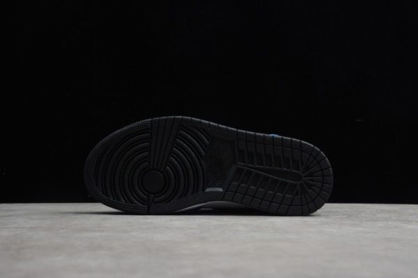 Jordan 1 Mid Signal Blue DD6834-402 - Image 3